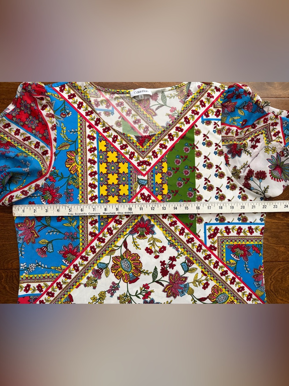 Calvin Klein Women’s Patchwork Blouse Floral Short Sleeve Top Multicolor  XL - Picture 3 of 8